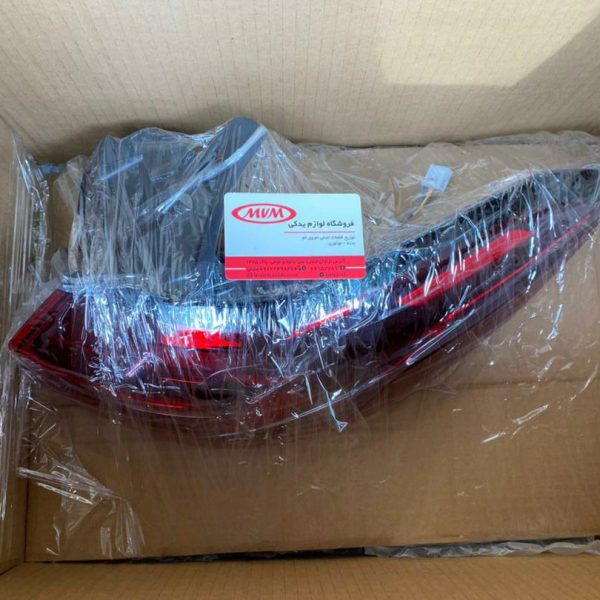 چراغ عقب روی گلگیر تیگو ٨پرو